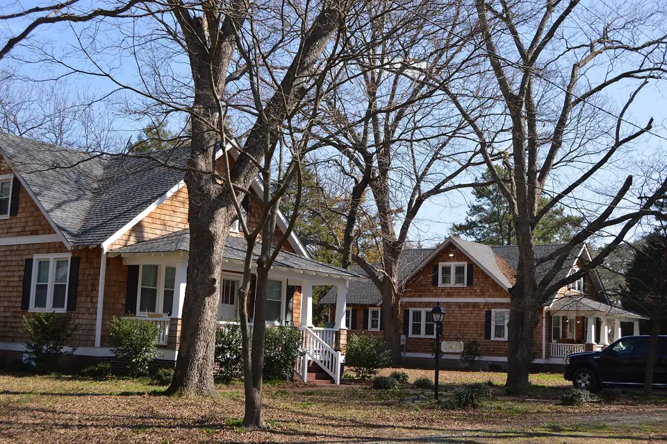 Front of the home at 1101 Bellevue Ave